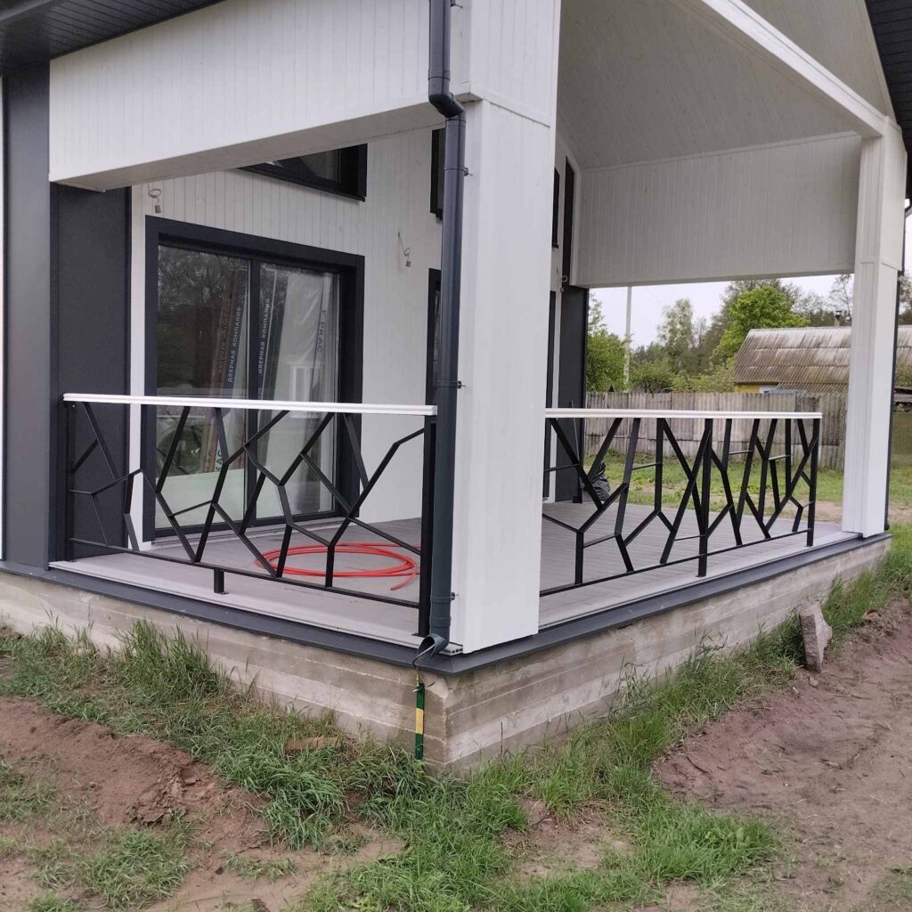 Лестница в загородном доме